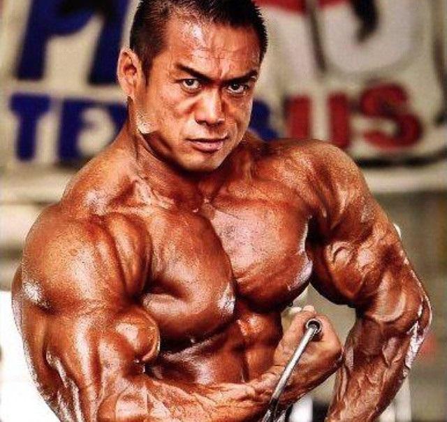 "“小日本”的大肌肉：他是亞洲最大肌肉塊頭，碾壓歐美亞洲之光！"