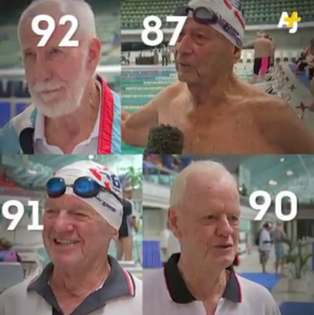 4位老人走進澳洲一家游泳館，脫光衣服後，所有人都被震撼了