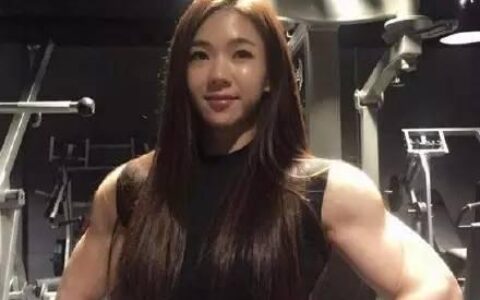 為什麼女生想練成“金剛芭比”很難？先天有劣勢！