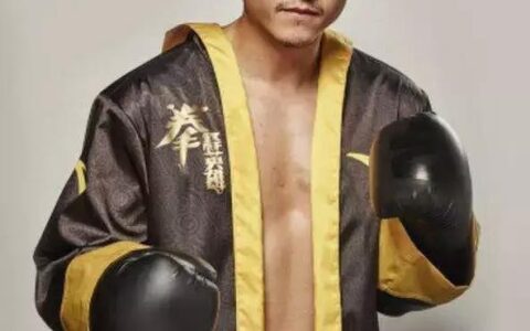 鄒市明獨家專訪：控制體重 20 年，一天只吃一顆櫻桃，眼睛差點失明，「金腰帶」的背後是怎樣的努力？