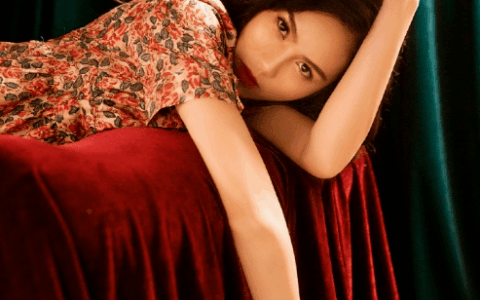 37歲體育老師性感身材曝光，堪比健身模特，網友：好想去上課！