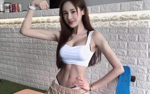 馬來西亞女神黃詩棋，愛健身，愛運動，這馬甲線身材，愛了愛了