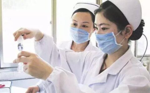美女護士健身過於性感，徹底刷爆了歐美健身圈！
