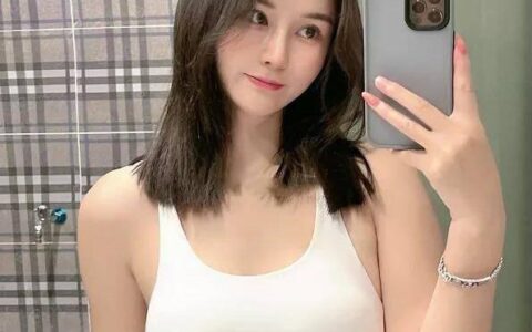00後健身達人甜美的長相，網友：顏值和身材太棒了