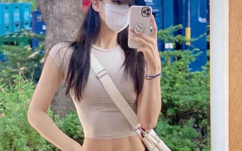 韓國小姐姐塞拉顏值擔當，人氣健身博主、兼模特！