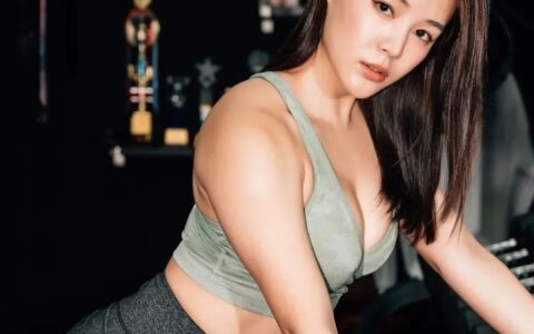台灣萌妹硬拉105kg！她的背後付出了多少汗水？