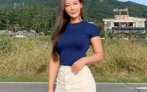 35歲比基尼模特，身材如少女般，靠健身擺脫大媽形象