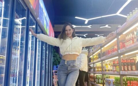 22歲山西運動博主，「百里挑一」的身材，網友：電力十足