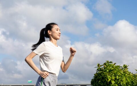 3個月時間，從135斤減到102斤，她分享了4個燃脂秘訣！