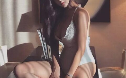 夜店女王體重130斤，雙腿粗壯卻被幾十萬人追捧