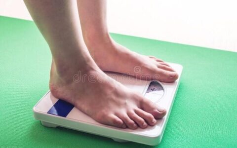 減肥速度太快有什麼後果？4個方法讓你減脂不減肌