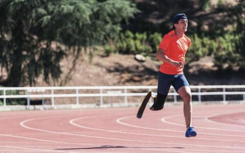 跳繩 VS 跑步，二者有什麼優缺點？你選擇哪項運動？