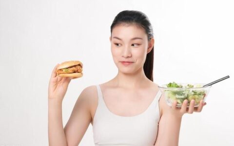 什麼是輕斷食？一份輕斷食示例，一周體重下降3-4斤！