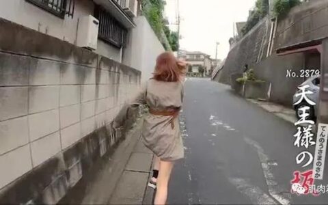 島國變態綜藝曝光，專拍大胸美女跑步？一個比一個猛.…