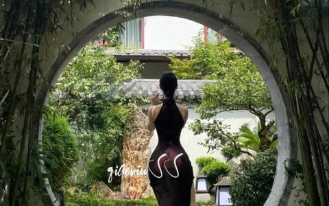22歲的浙江女孩堅持健身，力量感身材美如畫，網友：我心動了