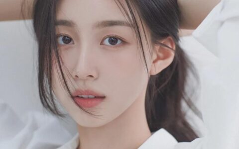 清純靚麗，極品身材，你不想領回家做女盆友嗎