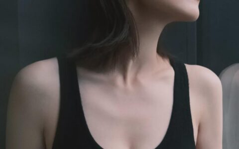 那路人無濾鏡的臉，還是那麼美，永遠的女神。