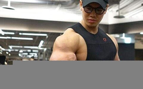 不知名的練肩動作，幫你全方位練肩，緩解酸痛和疲勞感