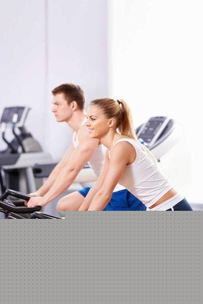 提臀瘦腿6動作，簡簡單單睡前做，幫你緊致全身，臀變翹腿變細