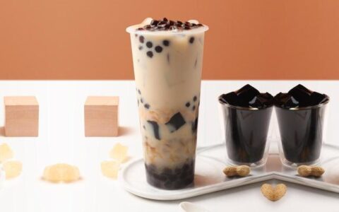 喝奶茶會發胖嗎？寧波一男子每天喝奶茶，半年胖了50多斤