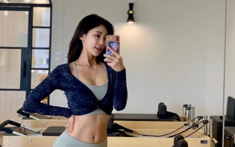 你也許誤解了核心肌群，這樣訓練才能激活核心，4個動作燃爆腹肌