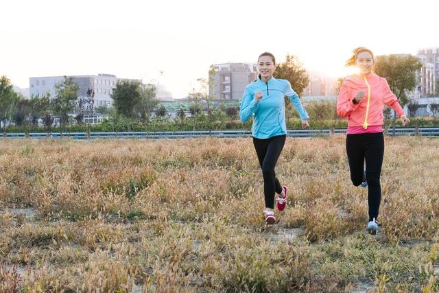 每天跑一跑，勝過萬千藥！長期跑步會收獲這些益處