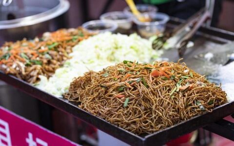 極易發胖的5種食物，餃子位列第3，榜首竟是智商稅